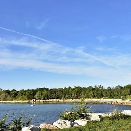 In Mit Privatem Garten Und Panoramablick アパート