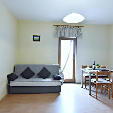 Apartment In Mit Privatem Garten Und Panoramablick *