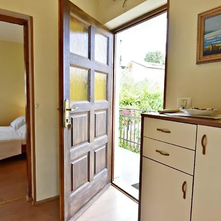 Apartment In Mit Privatem Garten Und Panoramablick *